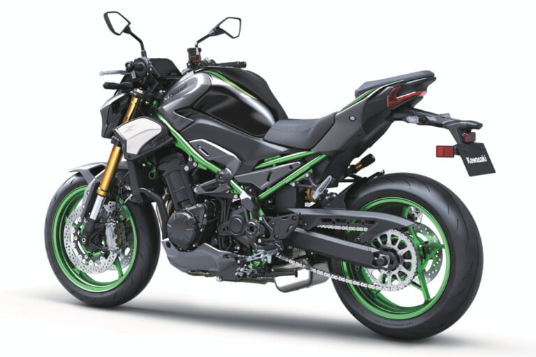 カワサキ|Z900 SE|北米仕様|2025年モデル|進化は900から! カワサキが新型「Z900」「Z900 SE」を発表、新デザインのほか燃費改善やカワサキ初のナビ機能も獲得【海外】