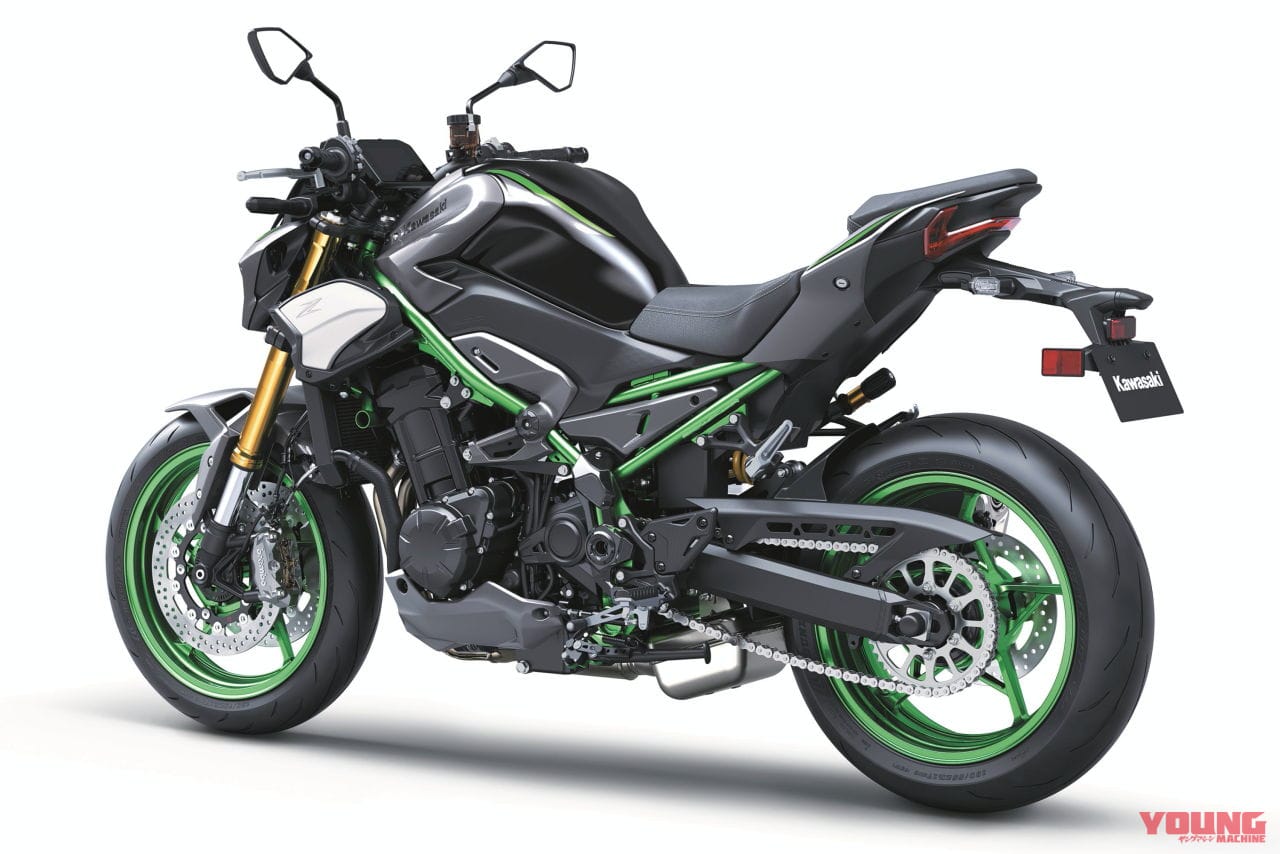 |進化は900から! カワサキが新型「Z900」「Z900 SE」を発表、新デザインのほか燃費改善やカワサキ初のナビ機能も獲得【海外】