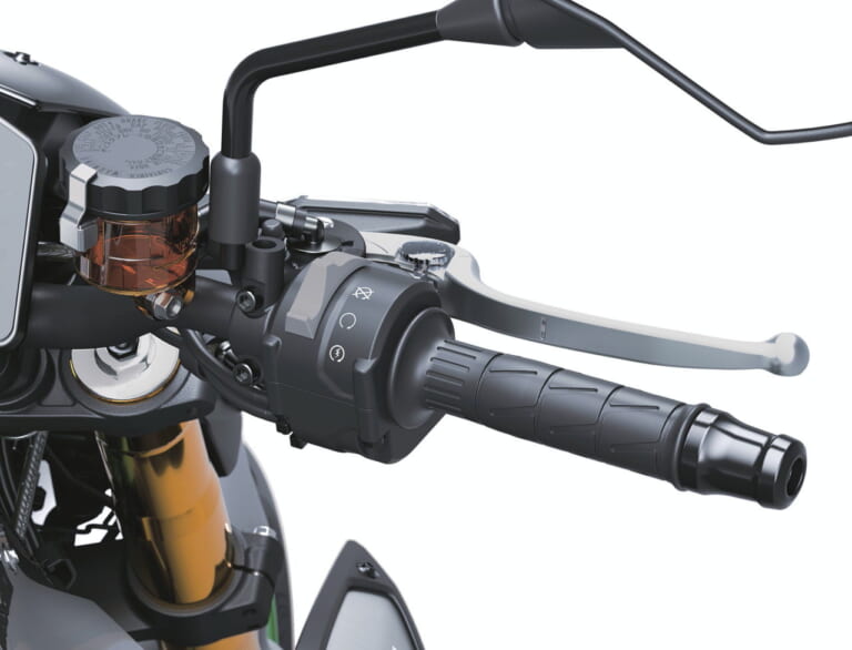 カワサキ|Z900 SE|北米仕様|2025年モデル|進化は900から! カワサキが新型「Z900」「Z900 SE」を発表、新デザインのほか燃費改善やカワサキ初のナビ機能も獲得【海外】