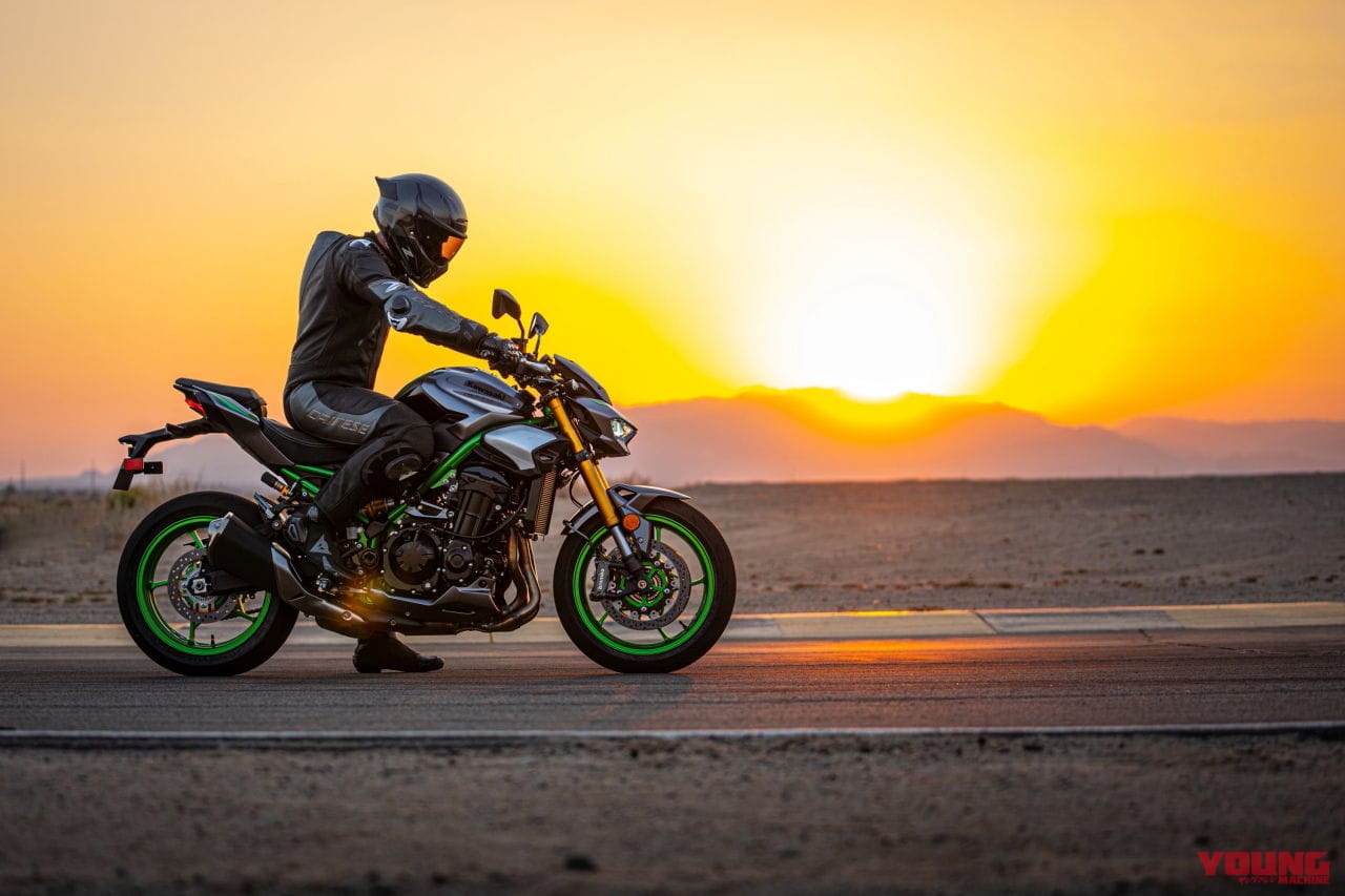 カワサキ|Z900|北米仕様|2025年モデル|進化は900から! カワサキが新型「Z900」「Z900 SE」を発表、新デザインのほか燃費改善やカワサキ初のナビ機能も獲得【海外】