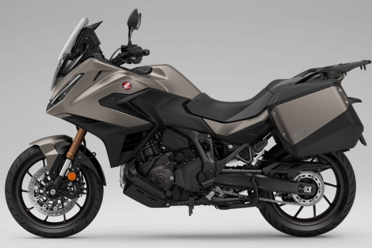 ホンダ|NT1100|欧州仕様|2025年モデル|ホンダが新型「NT1100」を発表! 6軸IMU+電子制御サスを採用、エンジン出力や外装デザインもアップデート【海外】