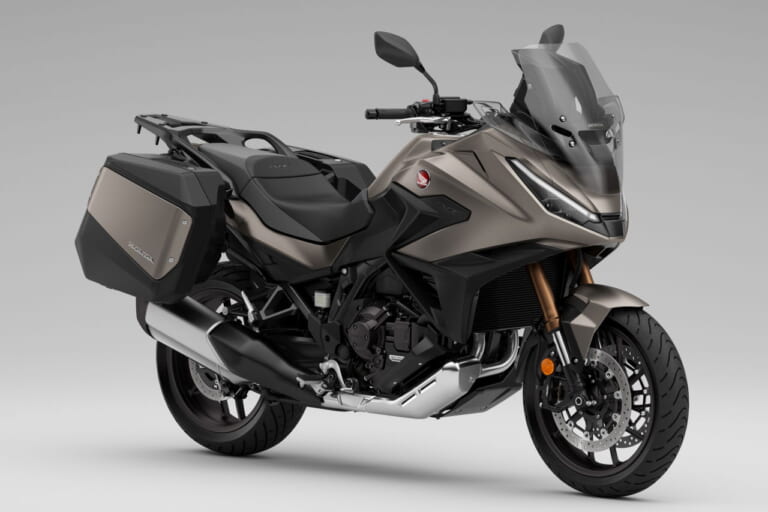 ホンダ|NT1100|欧州仕様|2025年モデル|ホンダが新型「NT1100」を発表! 6軸IMU+電子制御サスを採用、エンジン出力や外装デザインもアップデート【海外】