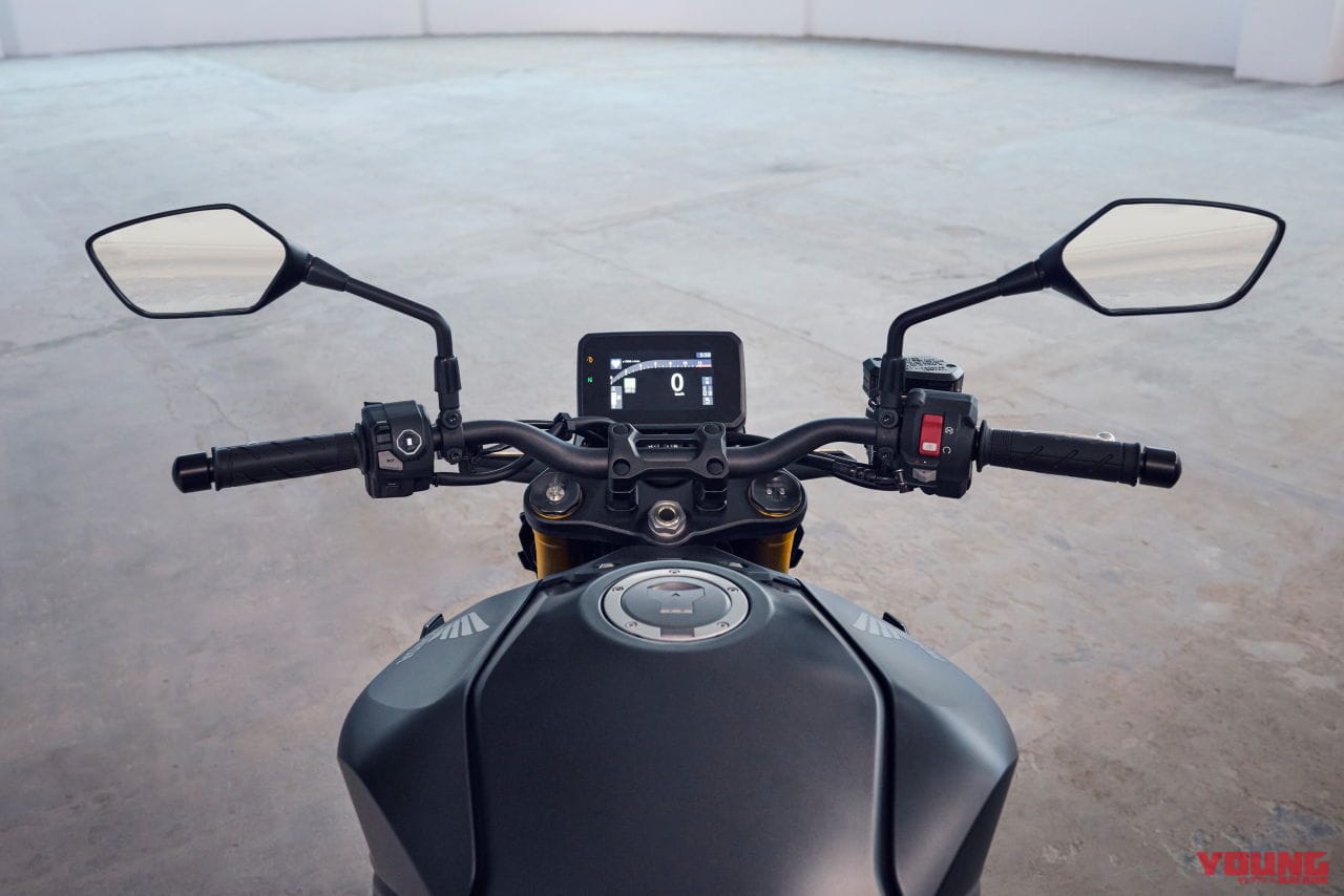 ホンダ|CB1000ホーネットSP|欧州仕様|2025年モデル|120万円台で発売?! ホンダが新型モデル「CB1000ホーネット/SP」を発表、SPはオーリンズ&ブレンボ装備【欧州】