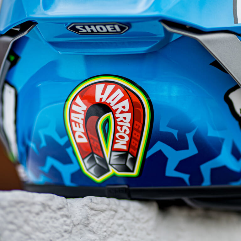 SHOEI X-Fifteen HARRISON|【限定30個】マン島TT選手のレプリカグラフィック「X-Fifteen HARRISON」発売決定【受注は10月31日まで】