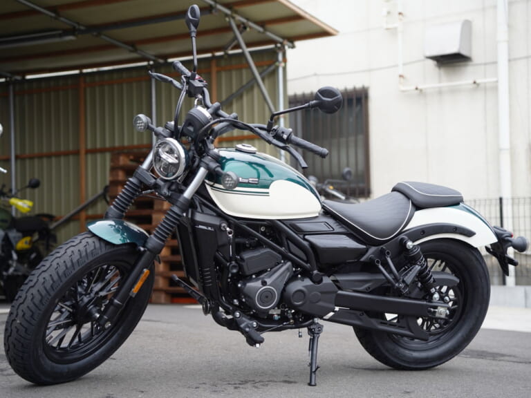 CFMOTO|250CL-C|CFMOTOの新型クルーザー「250CL-C」発売! ベルトドライブやラジアルマウントキャリパーなどクラスを超えた装備