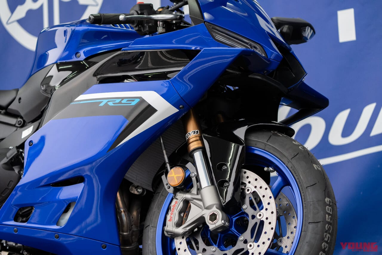 |ヤマハYZF-R9生取材/最新ネタ取って出し! カラバリ3色?/150万円切る?/上位グレードナシ?/Y-AMTは…?