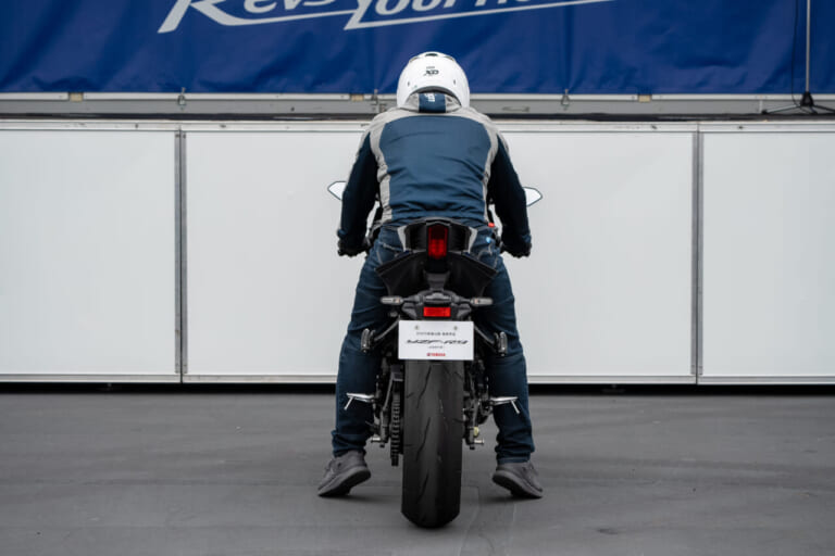 ヤマハ|YZF-R9|ヤマハYZF-R9生取材/最新ネタ取って出し! カラバリ3色?/150万円切る?/上位グレードナシ?/Y-AMTは…?