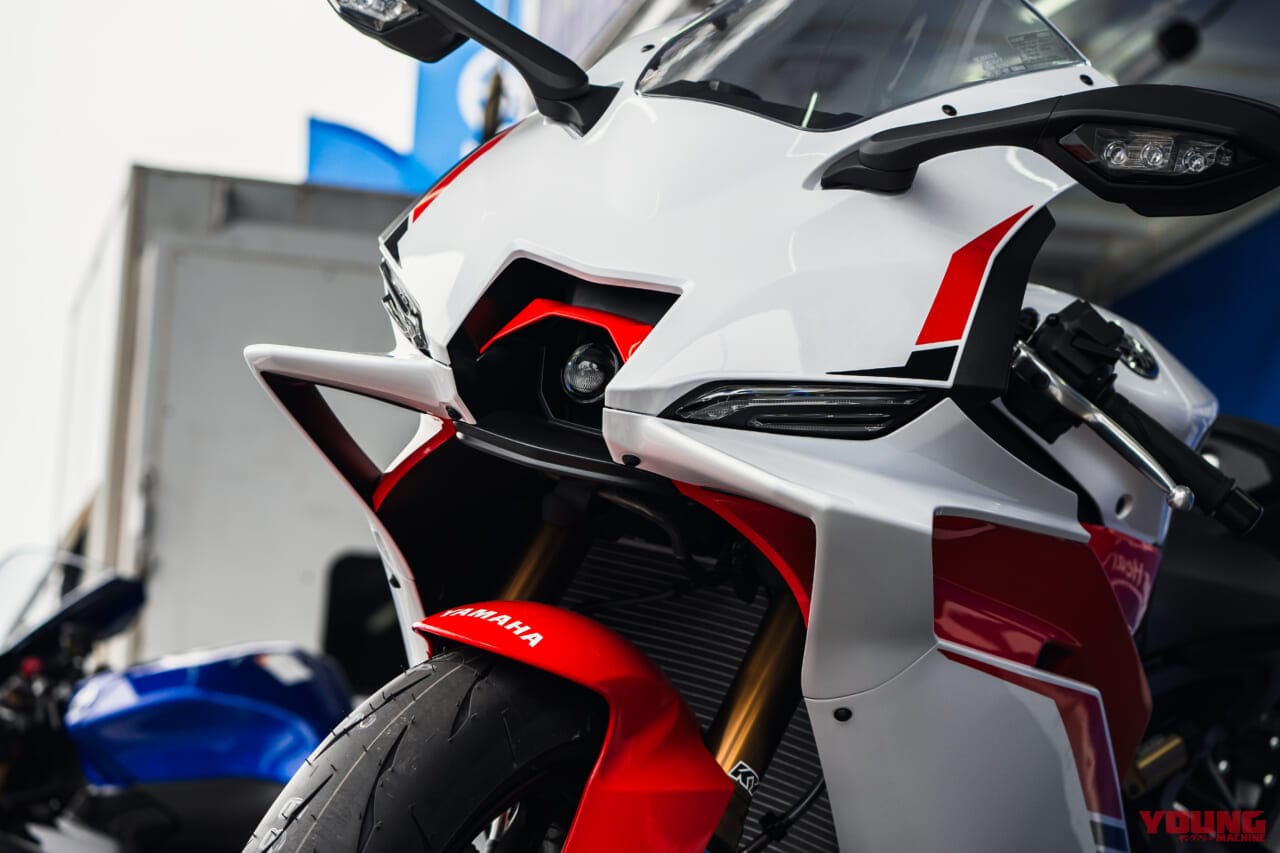 |ヤマハYZF-R9生取材/最新ネタ取って出し! カラバリ3色?/150万円切る?/上位グレードナシ?/Y-AMTは…?