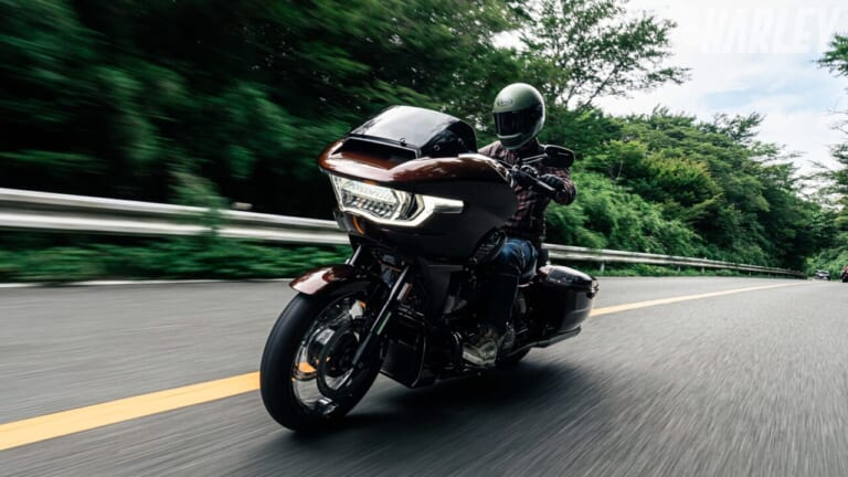 ハーレーダビッドソンの最高峰“CVO”25周年：ウィリーGが全身全霊をかけたファクトリーカスタム〈CVOロードグライド/ST〉