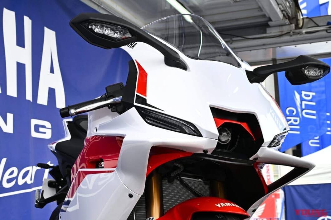 |ヤマハYZF-R9生取材/最新ネタ取って出し! カラバリ3色?/150万円切る?/上位グレードナシ?/Y-AMTは…?