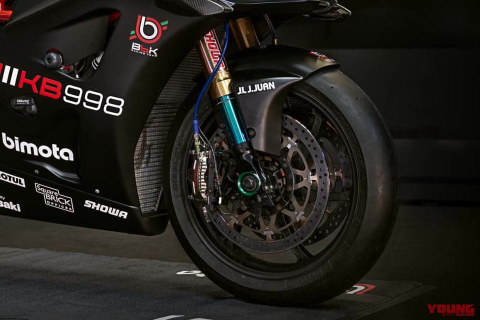 ビモータ|BbKRT|KB998|【速報】BbKRTがヘレスサーキットでビモータ「KB998」を初公開! 2025年シーズンのスーパーバイク世界選手権に向け