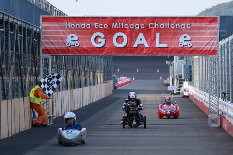 1リッターで3000km走る省燃費競技 ホンダ エコマイレッジチャレンジ「カーボンニュートラル燃料クラス」新設! 参戦者に話を聞いてみた（7ページ目）