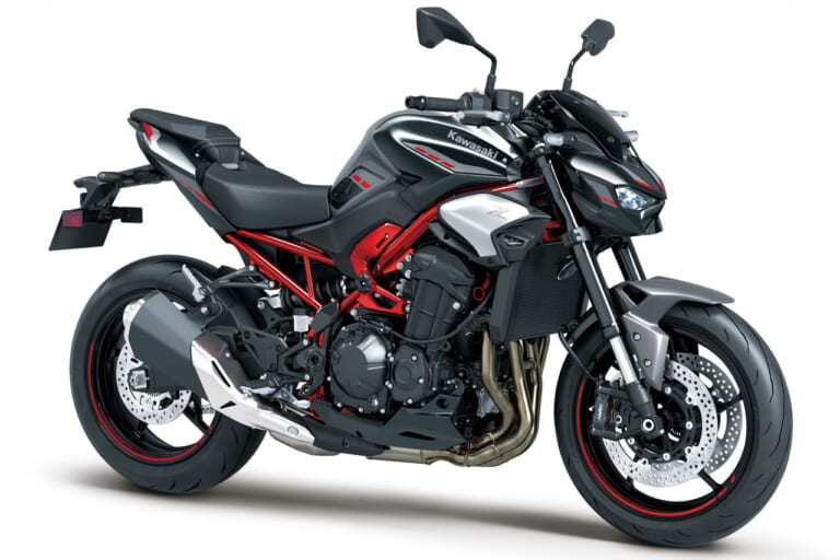 カワサキ|Z900|欧州仕様|2025年モデル|進化は900から! カワサキが新型「Z900」「Z900 SE」を発表、新デザインのほか燃費改善やカワサキ初のナビ機能も獲得【海外】