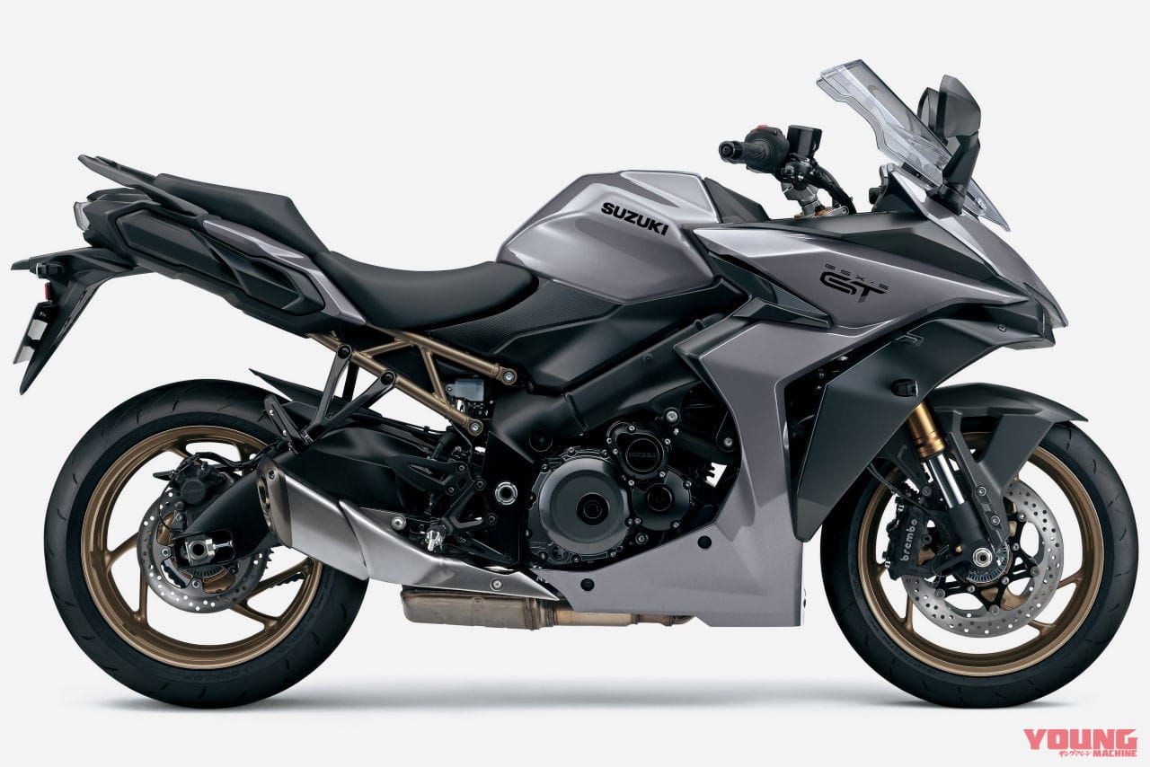 |スズキが「GSX-S1000GT」の’25年モデルを発表! 新色は鮮やかなブルー、ブロンズホイール採用のグレー