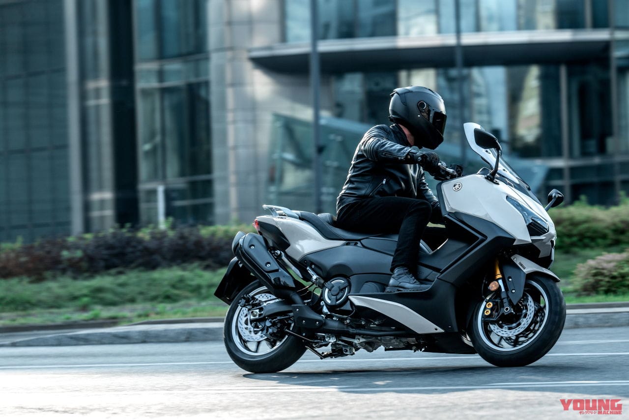 ヤマハ|TMAX|欧州仕様|2025年モデル|ヤマハが新型「TMAX」「TMAX テックマックス」を発表! 新しい外観デザインと電脳強化の2025年モデル【海外】