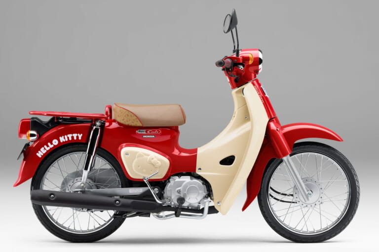 ホンダ|スーパーカブ50|ハローキティ|「働くバイクの元祖」「出前仕様!」カブの左手のところにレバーがないのはなぜ?