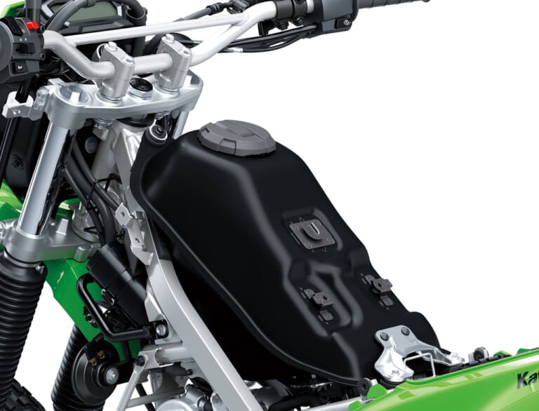カワサキ|KLX230|2025年モデル|カワサキ新型「KLX230」「KLX230 S」登場! スタイリング一新で2年ぶりの復活