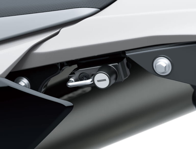 カワサキ|KLX230SM|2025年モデル|カワサキ新型「KLX230SM」登場! フレームと足まわりを再設計、デザイン刷新&スマホ接続機能をゲット