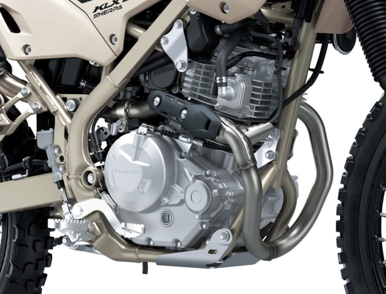 カワサキ|KLX230 シェルパ|2025年モデル|カワサキ新型「KLX230 シェルパ」発売日が12/25に決定!! KLX230シリーズに加わった“トレッキング”仕様