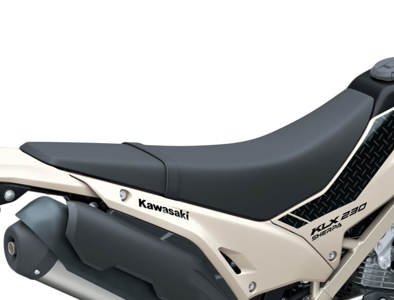 カワサキ|KLX230 シェルパ|2025年モデル|カワサキ新型「KLX230 シェルパ」発売日が12/25に決定!! KLX230シリーズに加わった“トレッキング”仕様