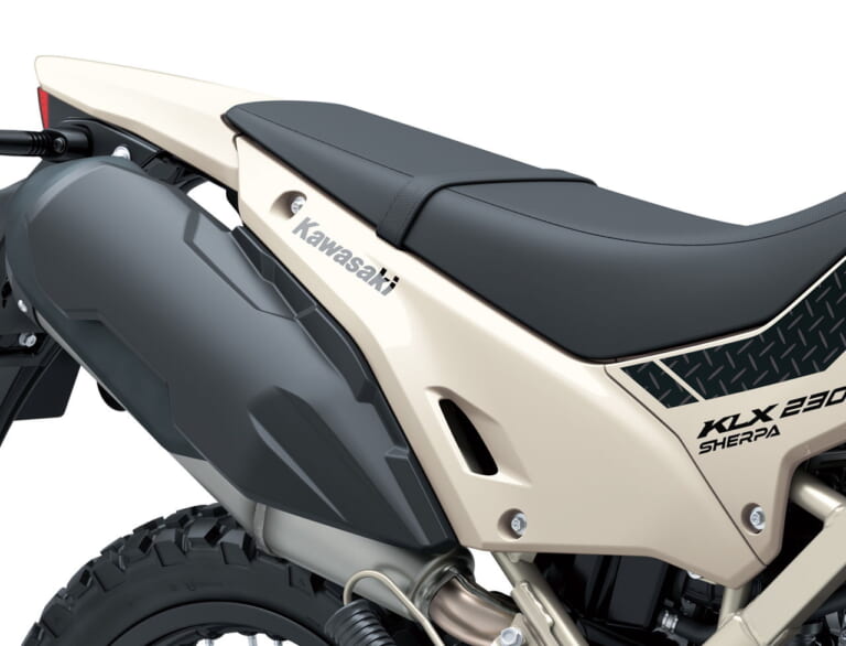 カワサキ|KLX230 シェルパ|2025年モデル|カワサキ新型「KLX230 シェルパ」発売日が12/25に決定!! KLX230シリーズに加わった“トレッキング”仕様