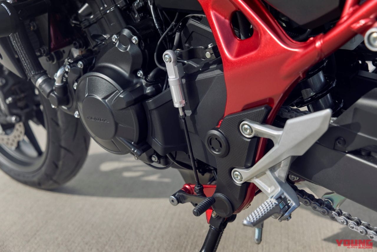 |日本でも発売決定! ホンダ新型「CB750 ホーネット」はフェイスリフトと新TFT液晶メーター採用【海外】