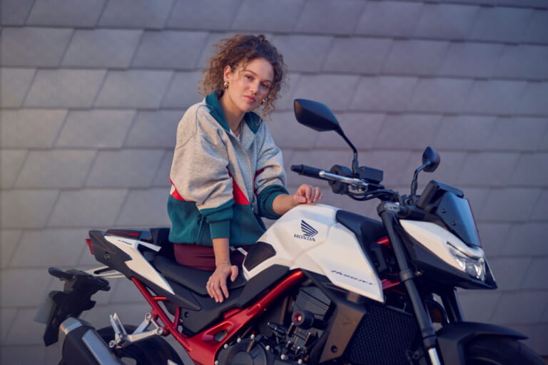 ホンダ|CB750 ホーネット|欧州仕様|2025年モデル|日本でも発売決定! ホンダ新型「CB750 ホーネット」はフェイスリフトと新TFT液晶メーター採用【海外】