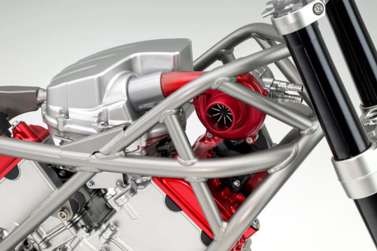 ホンダ|電動過給機付きV型3気筒エンジン(コンセプトモデル)|なんと電動過給のV型3気筒エンジン!! ホンダが全く新しい内燃機関搭載コンセプトモデルを世界初公開!【海外】