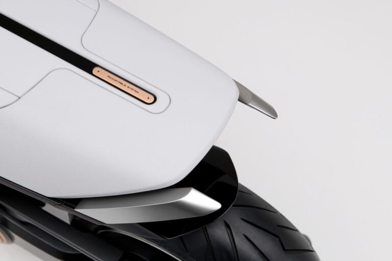 ホンダ|EV Urban Concept|ホンダが電動コンセプトモデル「EV Fun Concept」「EV Urban Concept」をミラノショーで世界初公開!