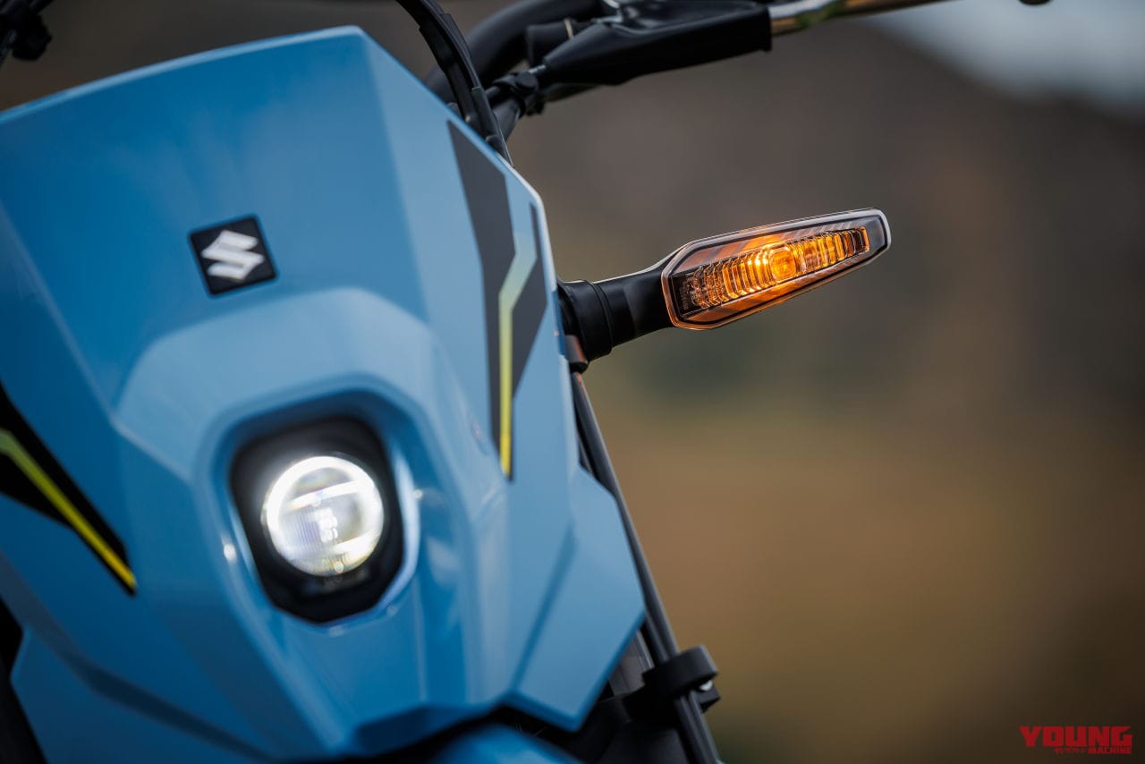 スズキ|DR-Z4SM|輸出仕様|2025年モデル|待望のスズキ新型「DR-Z4S」「DR-Z4SM」登場! 軽量ハイパワーの400ccトレール/モタードがグローバル復活