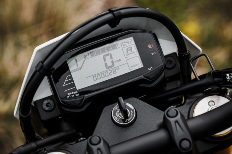 スズキ|DR-Z4S|輸出仕様|2025年モデル|待望のスズキ新型「DR-Z4S」「DR-Z4SM」登場! 軽量ハイパワーの400ccトレール/モタードがグローバル復活