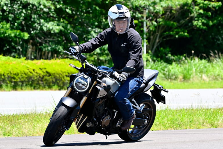ホンダ|CB650R E-Clutch|【5番勝負】ホンダEクラッチ vs ヤマハY-AMTを比較試乗! 制御が巧みなのは? 乗っていて楽なのはどっち?【インプレ】