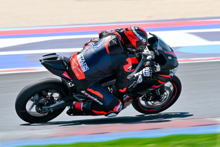 アプリリア|RS457|アプリリア新型モデル「RS 457」が85万8000円で発売!! 扱いやすい2気筒エンジンのライトウェイトスポーツ