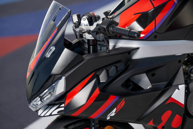 アプリリア|RS457|アプリリア新型モデル「RS 457」が85万8000円で発売!! 扱いやすい2気筒エンジンのライトウェイトスポーツ