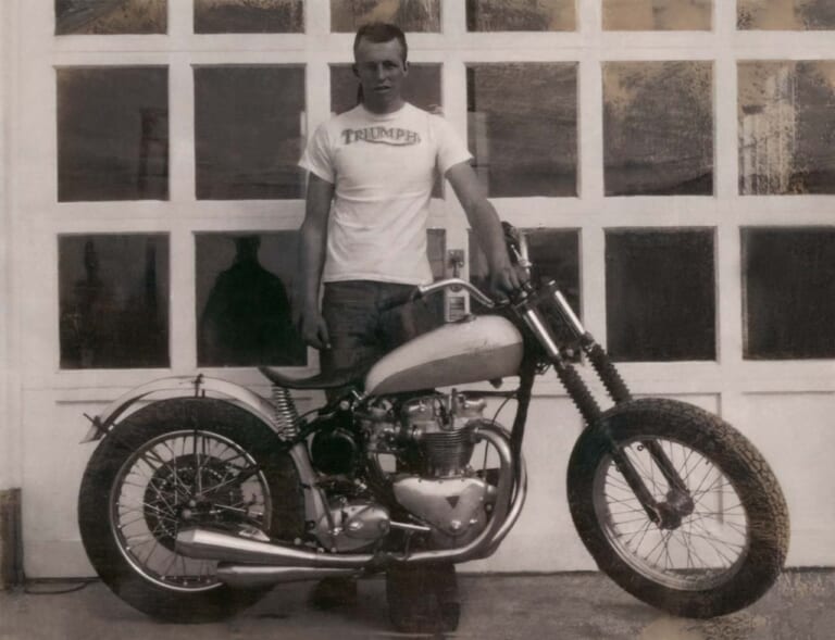 EVEL KNIEVEL|【世界限定500台】トライアンフ「ロケット3 EVEL KNIEVEL」RとGTの2種類で登場!