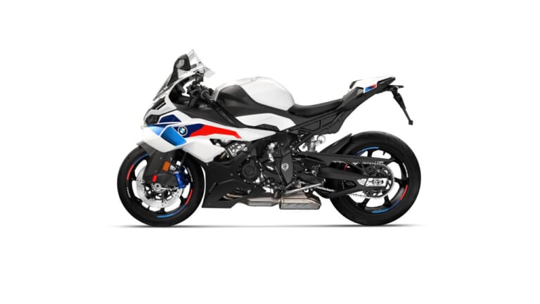 BMW Motorrad S1000RR|BMWの2025フラッグシップスーパースポーツがEICMAで公開【ユーロ5+対応/電子制御デバイス熟成!】