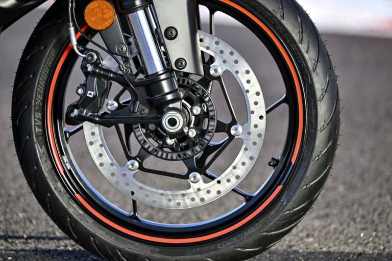 アプリリア|RS457|アプリリア新型モデル「RS 457」が85万8000円で発売!! 扱いやすい2気筒エンジンのライトウェイトスポーツ