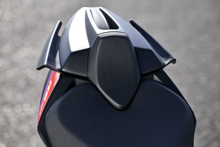 アプリリア|RS457|アプリリア新型モデル「RS 457」が85万8000円で発売!! 扱いやすい2気筒エンジンのライトウェイトスポーツ