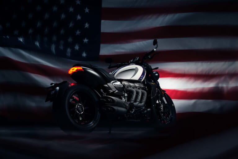 トライアンフ|ロケット3|イーベル・クニーヴェル|【世界限定500台】トライアンフ「ロケット3 EVEL KNIEVEL」RとGTの2種類で登場!