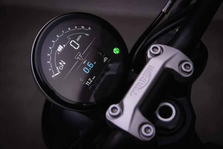 Triumph TRIDENT 660|お値段据え置き! ’25トライアンフ トライデント660が4色展開で登場