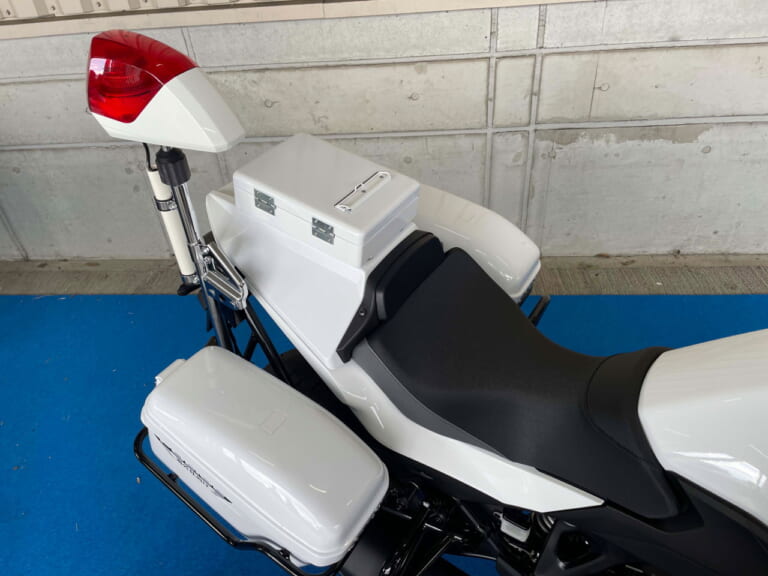 Honda NT1100 POLICE|全国の警察で運用が始まったCB1300Pの後継白バイ! ホンダ「NT1100P」のディテールに迫る
