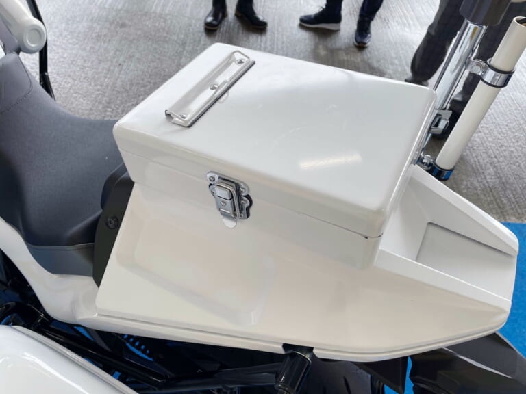 Honda NT1100 POLICE|全国の警察で運用が始まったCB1300Pの後継白バイ! ホンダ「NT1100P」のディテールに迫る