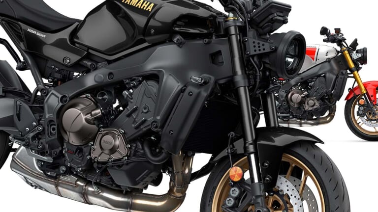 ミッドナイトスペシャル再来！ ヤマハ「XSR900」ブラック×ゴールドの2025年モデルが登場【海外】│WEBヤングマシン｜新車バイクニュース