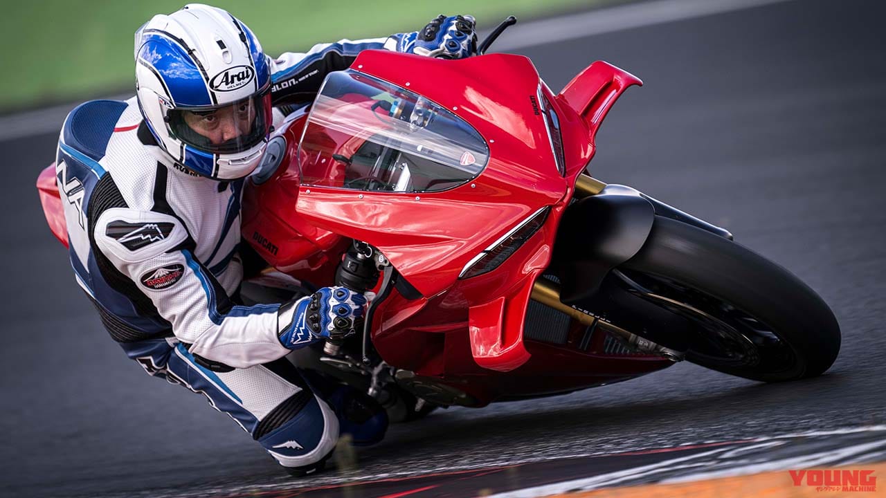まるでMotoGPマシン?! 制御、シャシー、デザインを一新! ドゥカティ「パニガーレV4S」試乗インプレッション