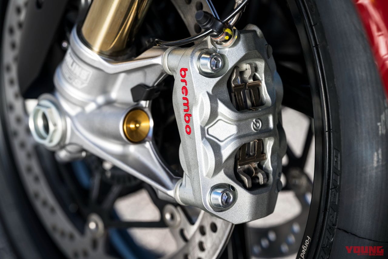 ドゥカティ|パニガーレV4S|まるでMotoGPマシン?! 制御、シャシー、デザインを一新! ドゥカティ「パニガーレV4S」試乗インプレッション