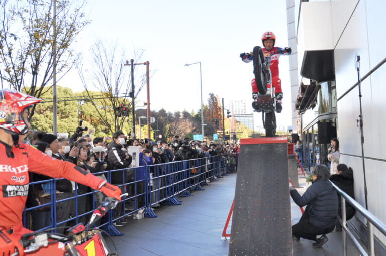 Honda Racing 2024 SEASON FINALE|ミル/マリーニ/ザルコ/中上が青山に集結!! ファン感謝イベント「Honda Racing 2024 SEASON FINALE」開催