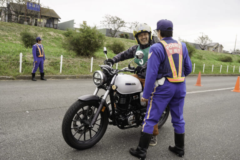 日本二輪車普及安全協会｜ベーシックライディングレッスン