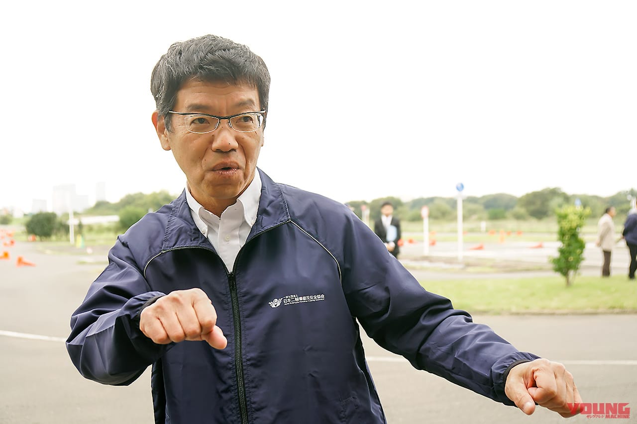 日本二輪車普及安全協会|ベーシックライディングレッスン|「公道がもう怖くない」「基本は大事ね」生まれ変わった初心者メインの安全運転講習会「ベーシックライディングレッスン」レポート