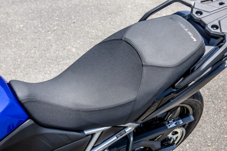 スズキ|Vストローム800|「名車の予感!」「やっぱ前輪19インチ」スズキ V-STROM 800 試乗インプレッション