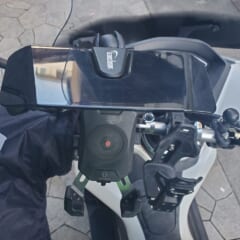 バイク用サンバイザー